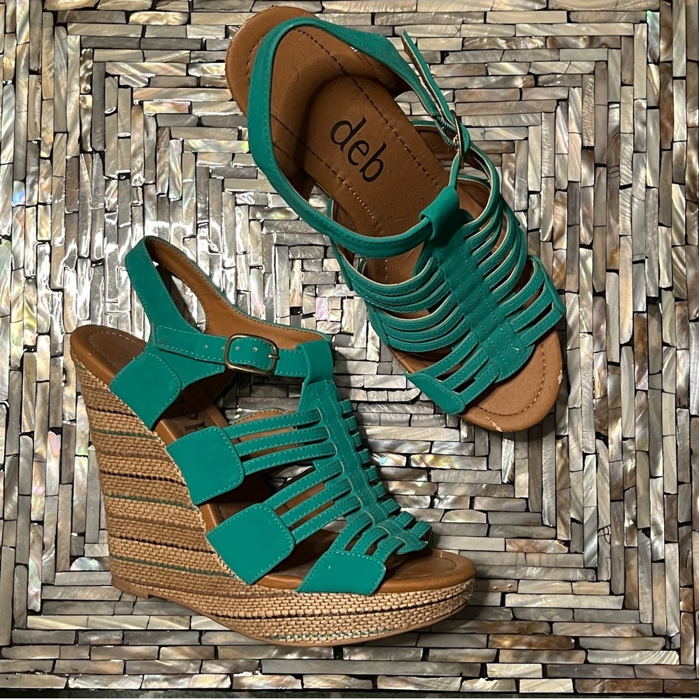 Deb Women's Vibrant Teal Wedge Sandals